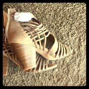 Heeled sandals